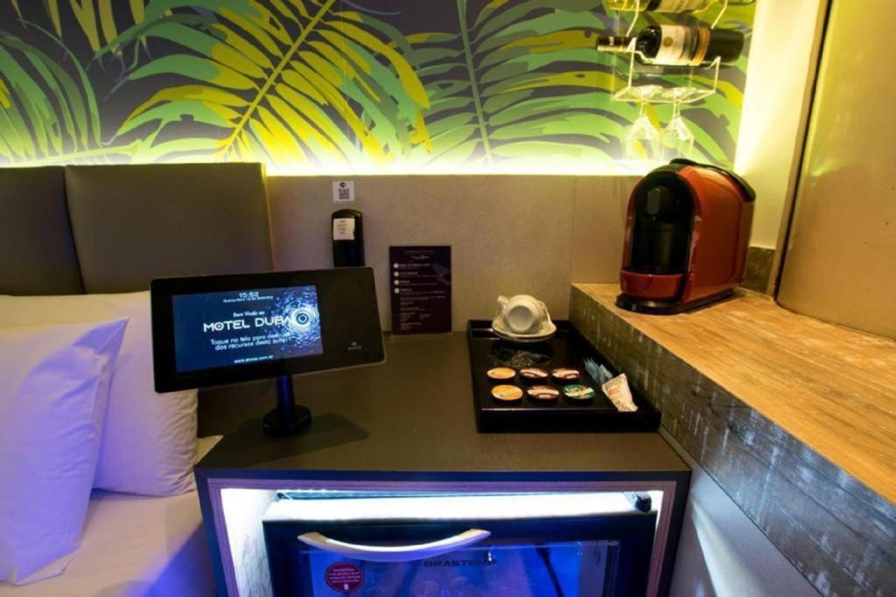 Motel Dubai Bh (Adults Only) Белу-Оризонті Екстер'єр фото