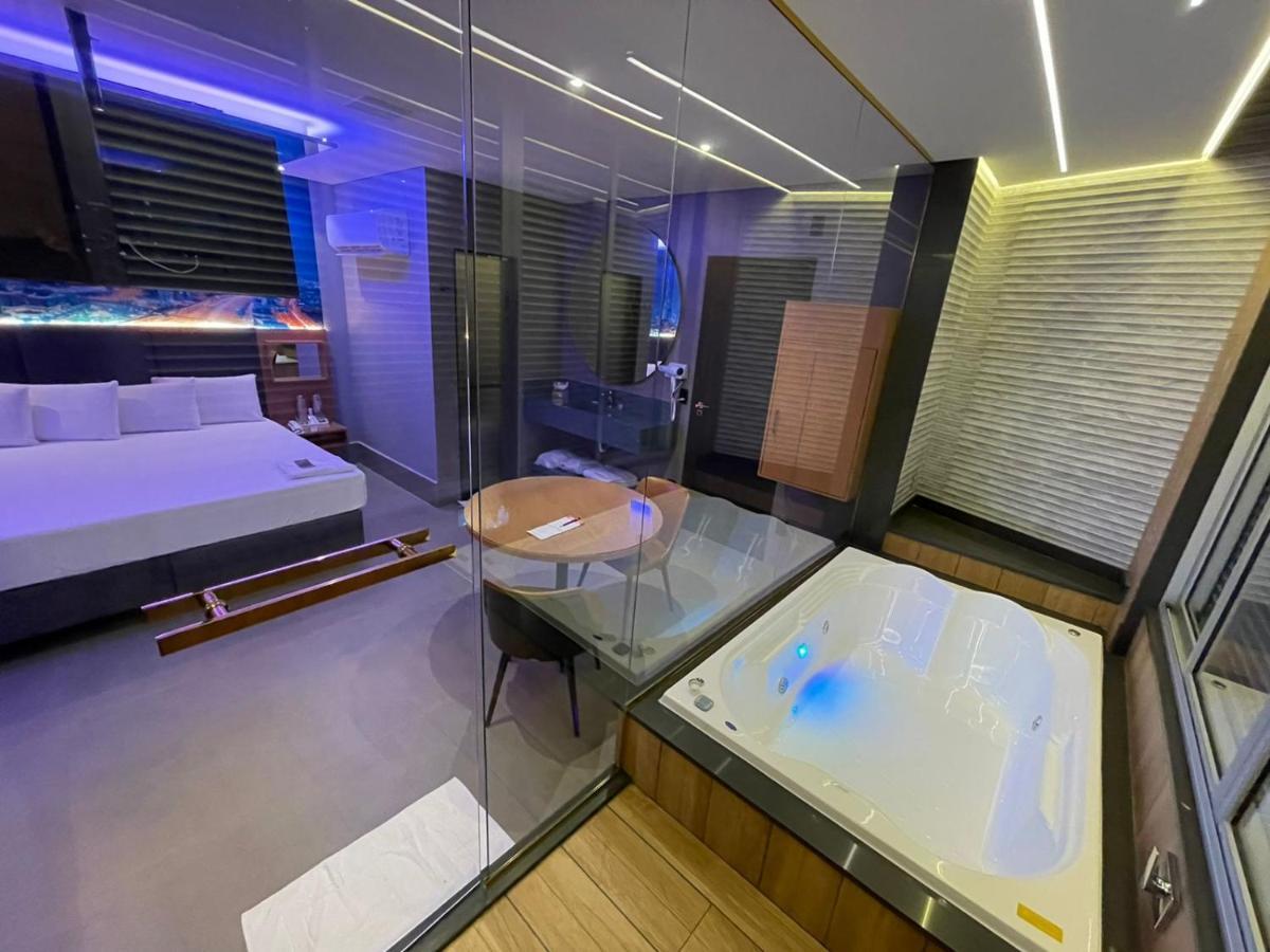 Motel Dubai Bh (Adults Only) Белу-Оризонті Екстер'єр фото