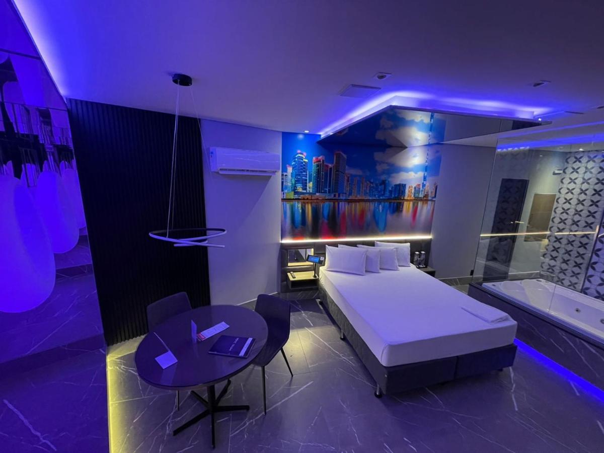 Motel Dubai Bh (Adults Only) Белу-Оризонті Екстер'єр фото