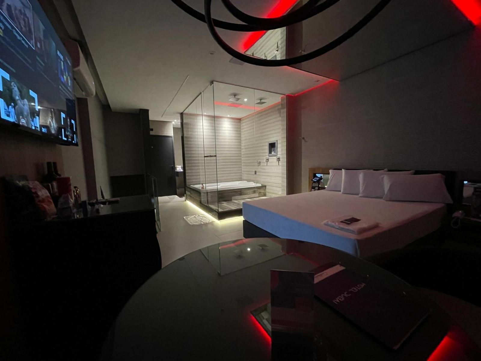 Motel Dubai Bh (Adults Only) Белу-Оризонті Екстер'єр фото